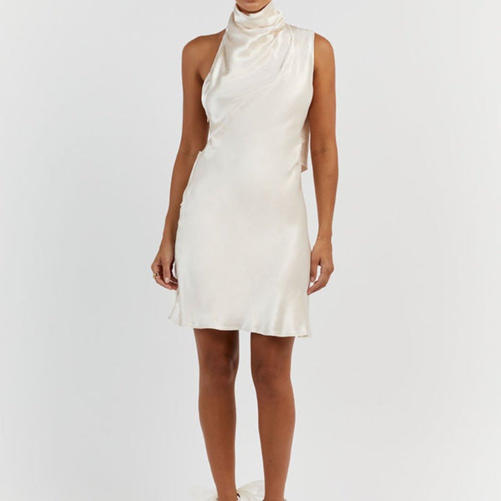 AISLE PEARL SATIN BACKLESS MINI DRESS